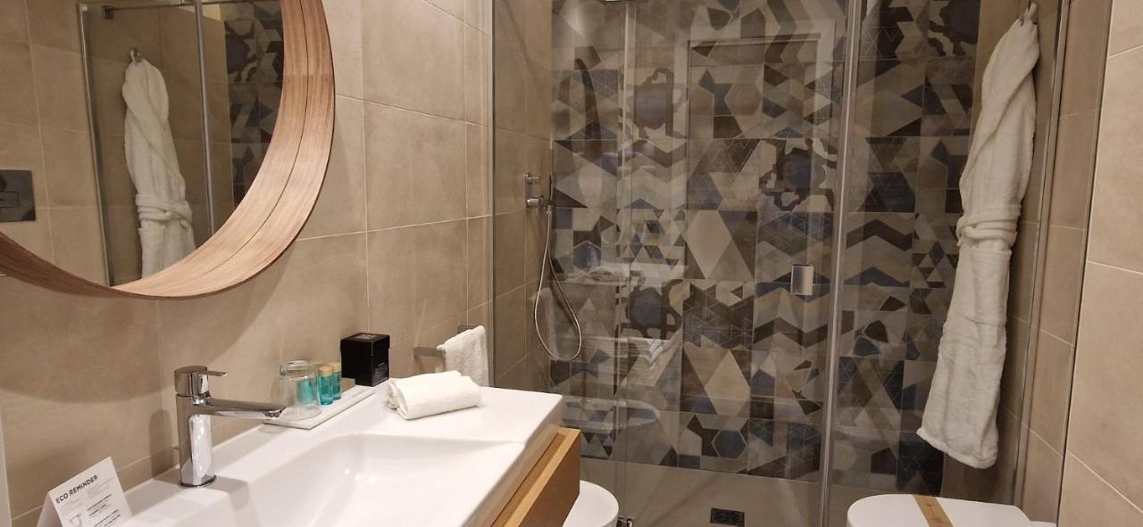 Jolly Charme Hotel 4*